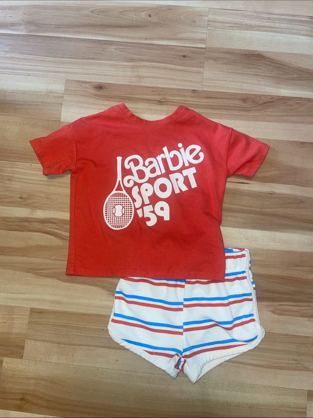 Barbie outfit size 2T
